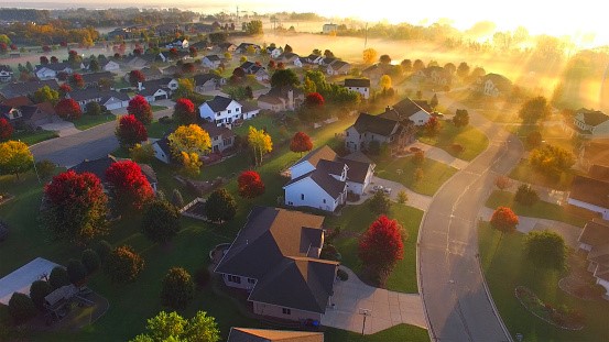 Do you know your neighborhood in Lakeway? How can you reach out? 